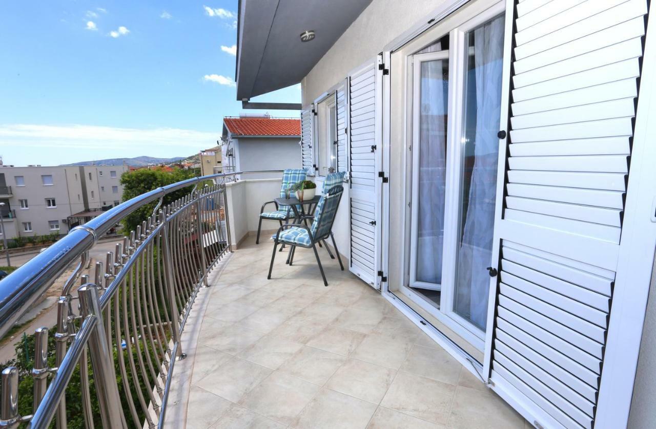 Apartman Kristian Apartment Trogir Exterior photo